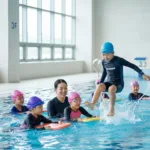 “놀라운 변화! 성장기 아이가 수영을 배우면 키·체력·뇌 발달까지 달라진다”