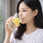 “아침마다 레몬물 마시는데…” 수분 보충엔 맹물이 더 좋을까?